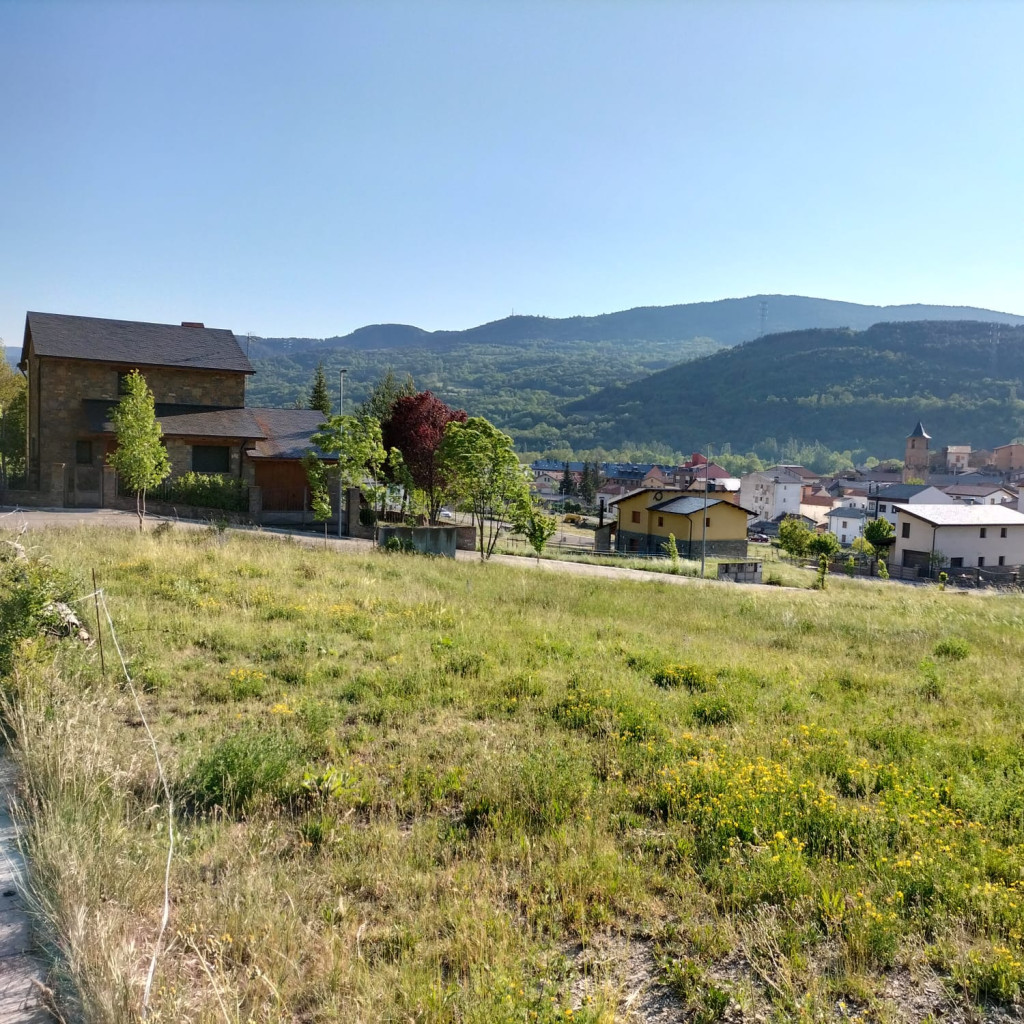 VILALLER EN VENTA TERRENO/PARCELA EDIFICABLE 