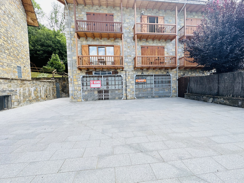 BOI EN VENTA LOCAL COMERCIAL A 15 MINUTOS ESTANCION DE BOI TAÚLL